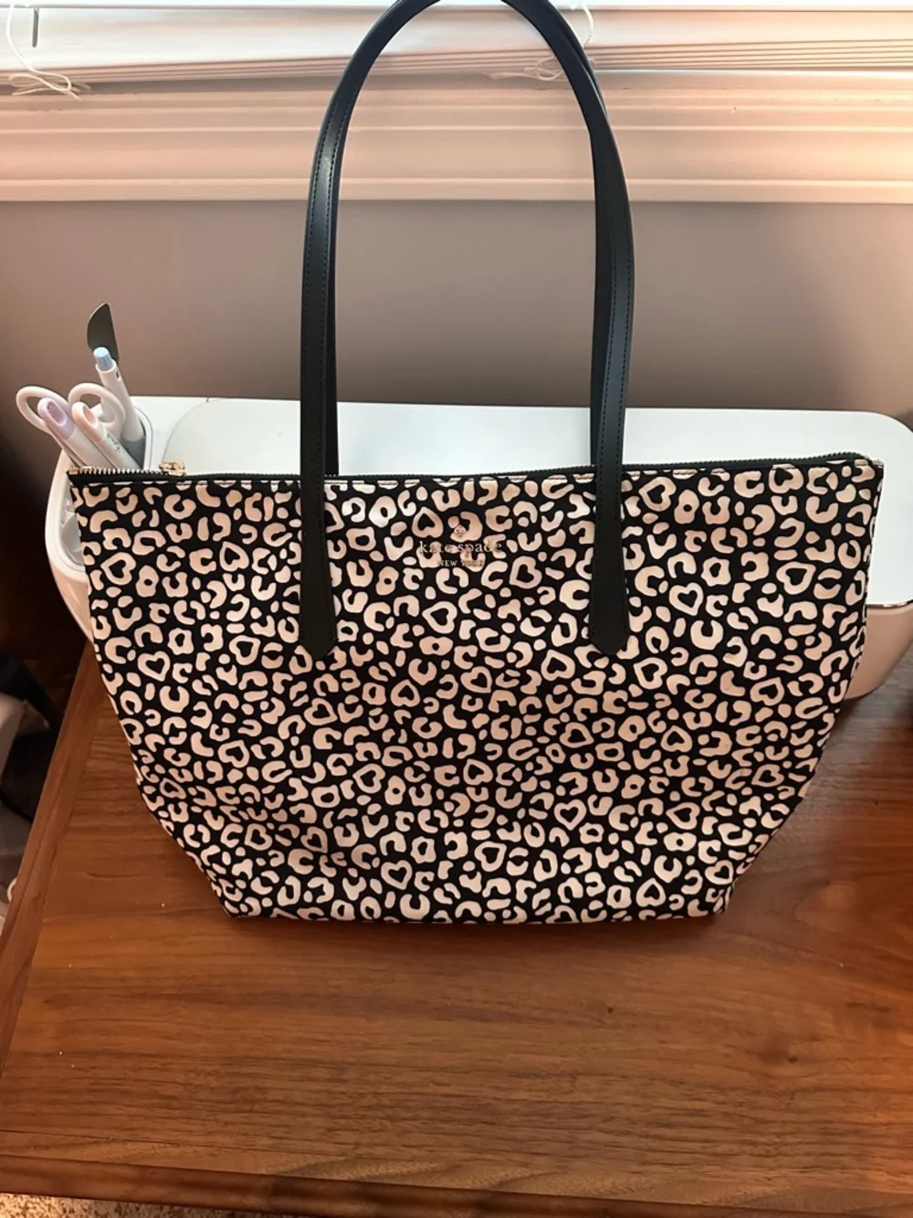 Kate Spade Black & White Nylon Leopard Print Purse - Picture 1 of 6